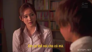 Gái ngành trung quốc ê ẩm lỗ lồn vì anh khách buồi to